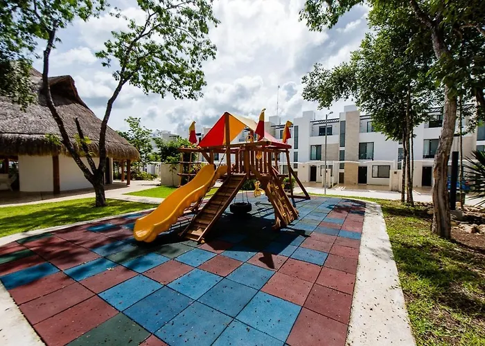 Charming & Comfortable House, 15 Min To Downtown *