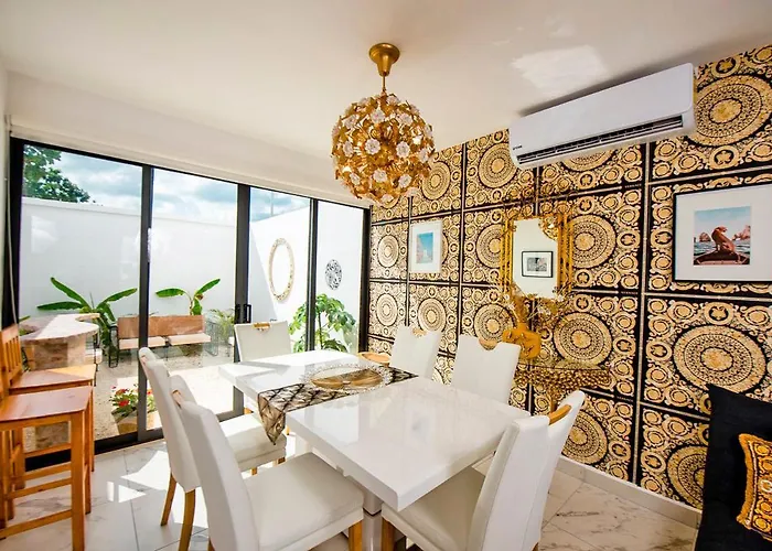 Holiday home Charming & Comfortable House, 15 Min To Downtown Playa del Carmen